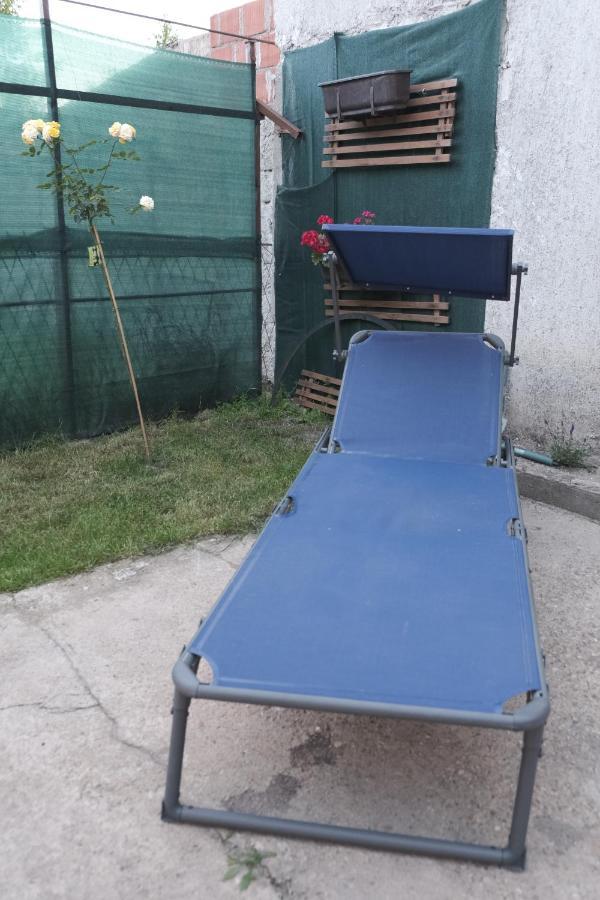 Appartement Nikodijevic à Vrsac Extérieur photo