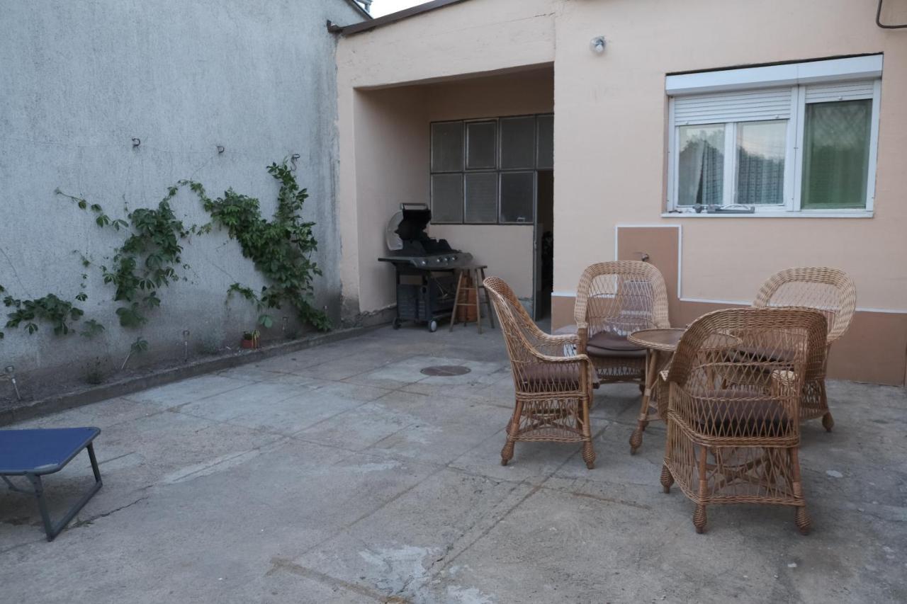 Appartement Nikodijevic à Vrsac Extérieur photo
