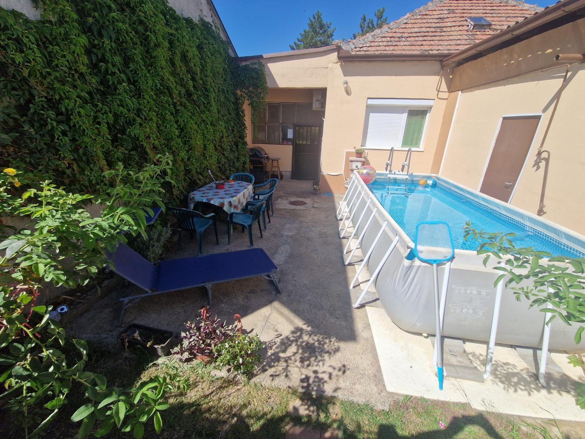 Appartement Nikodijevic à Vrsac Extérieur photo